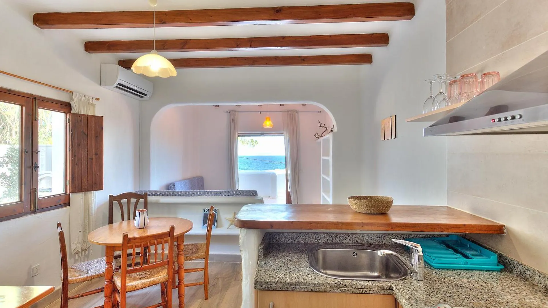 ** Apart Otel Apartmentos Nort Portinatx İspanya