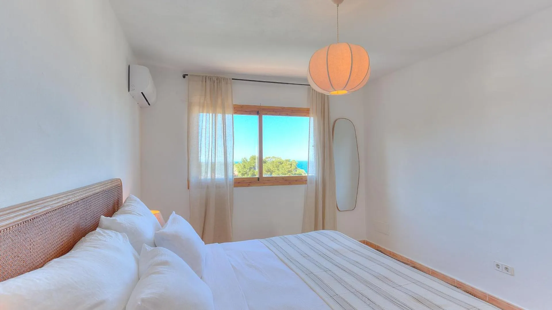 Apartmentos Nort Portinatx Aparthotel
