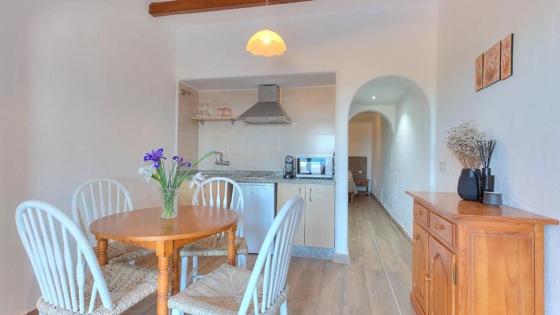 Apartmentos Nort Portinatx