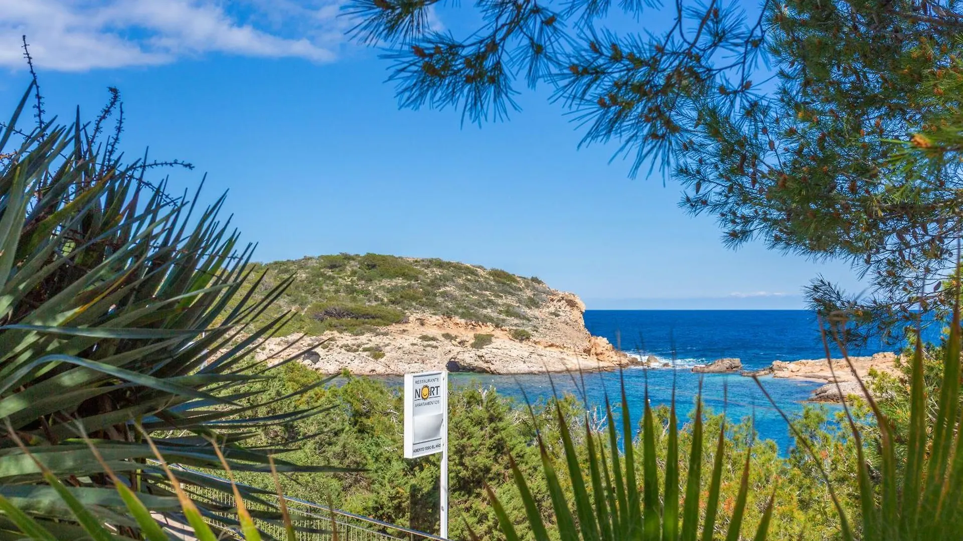 Apartmentos Nort Portinatx Spagna