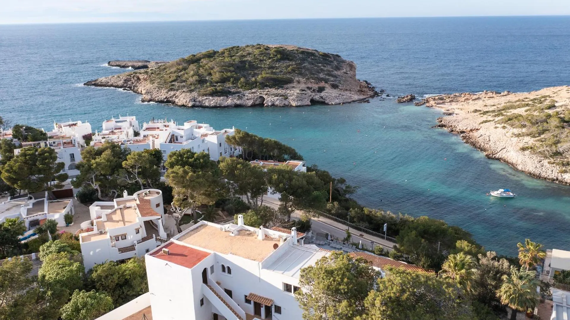 Apartmentos Nort Portinatx