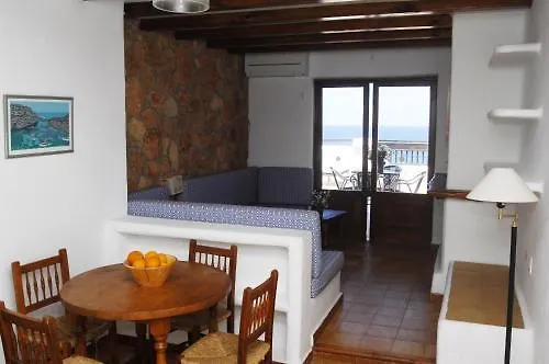 Apartmentos Nort Portinatx Aparthotel